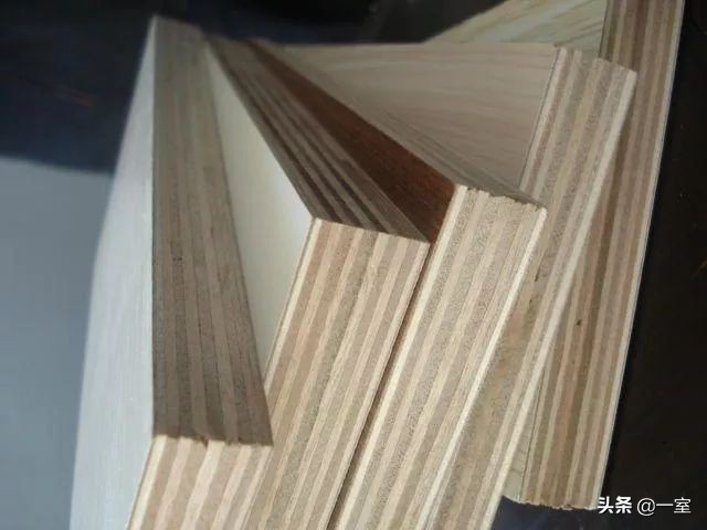 索菲亚衣柜全屋定制一般多少钱,索菲亚全屋定制衣柜