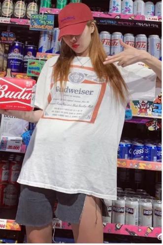 杨超越便宜衣服,杨超越同款紫色上衣黄色裙子