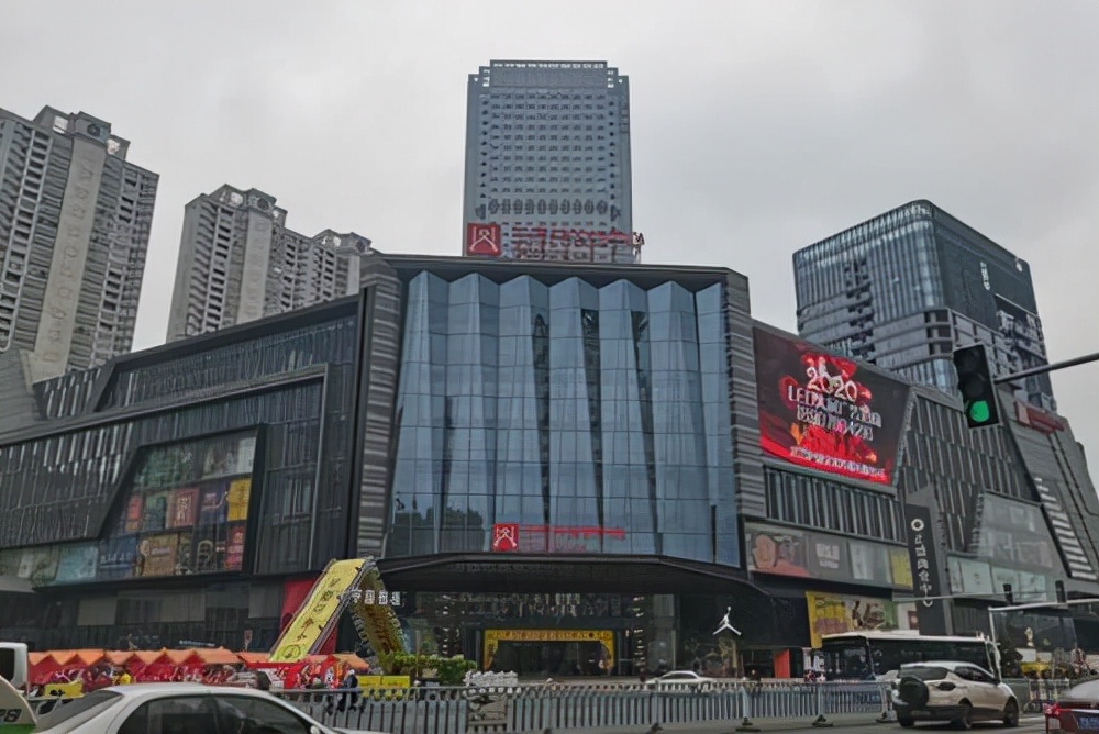 南昌大型百货商场,南昌最好的购物中心