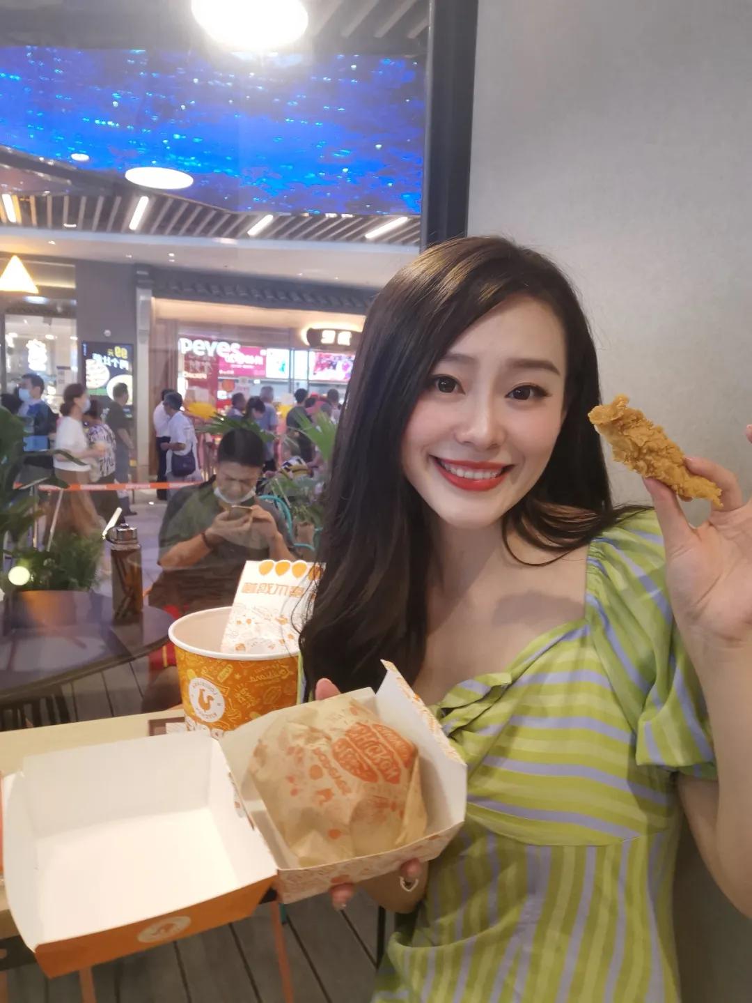 印象城mega游玩,印象城mega有什么好玩的