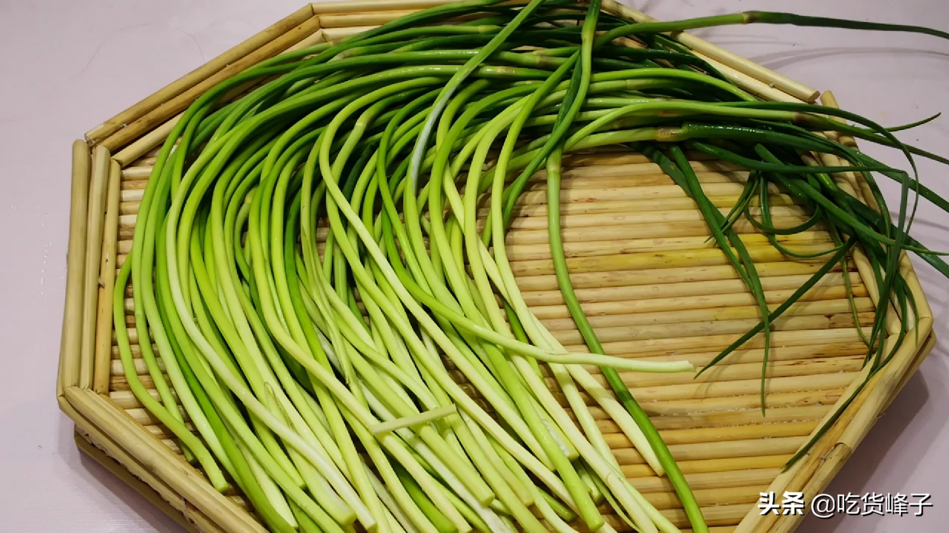 腌黄瓜胡萝卜蒜苔的腌制方法,腌黄瓜和蒜苔一起腌方法教程