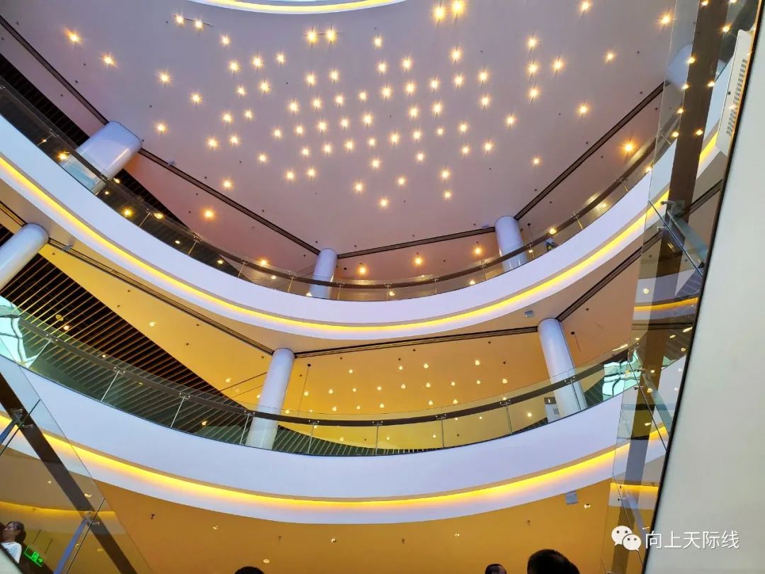 长沙宜家荟聚购物中心地址,荟聚购物中心长沙大屏