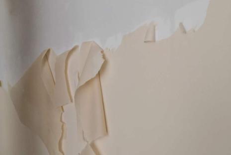 装修旧墙纸怎么撕最快,怎样去除墙面旧的壁纸