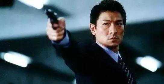 十七岁歌曲香港,一首17岁歌曲