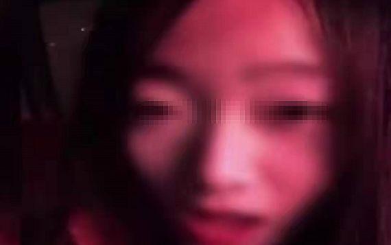 资助三年的女大学生竟是壮小伙,资助女大学生百万真相令人心碎