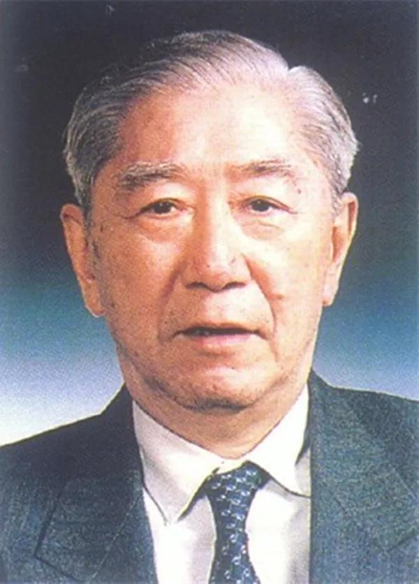 1999年两弹一星勋章获得者视频,1999年被授予两弹功勋奖章