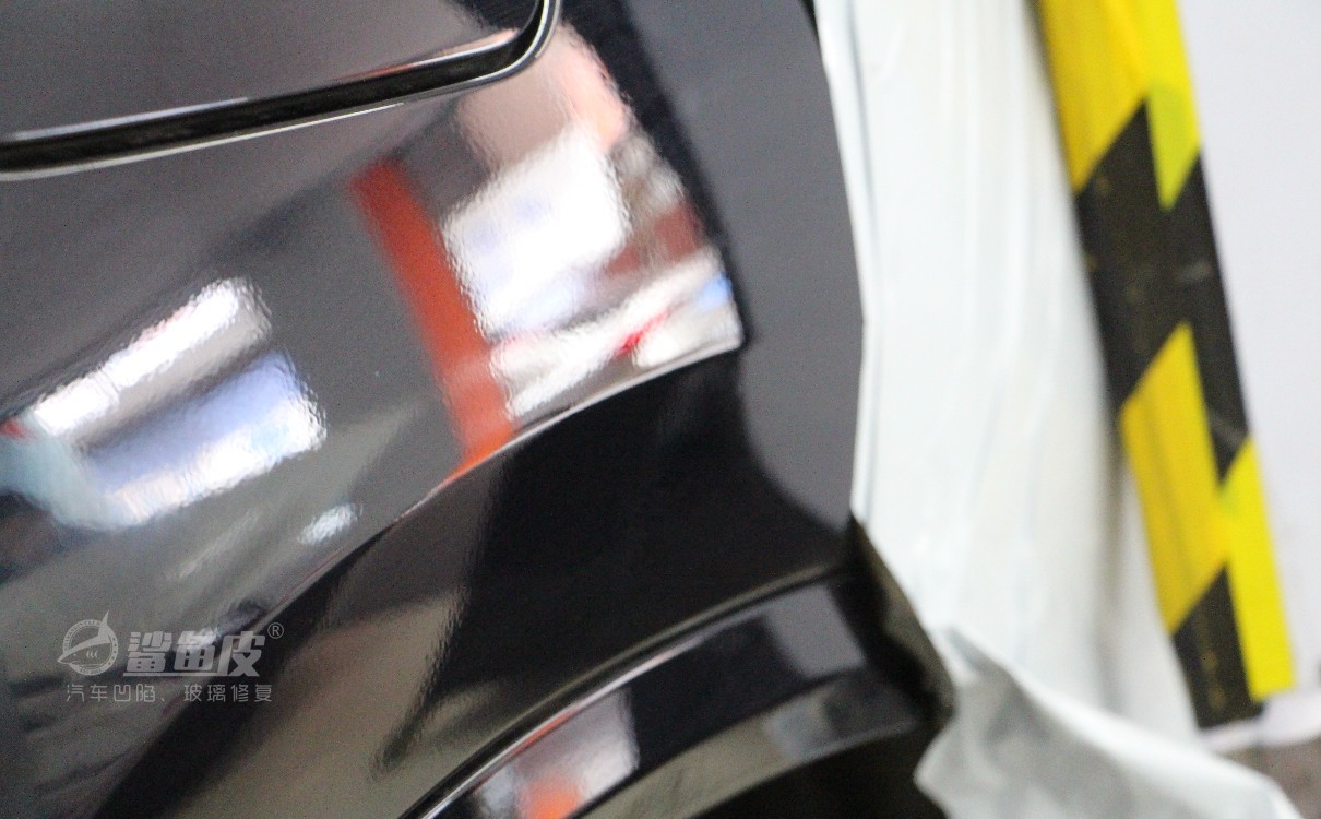 奔驰车身凹陷4s店修复多少钱,汽车车身有凹陷怎么处理