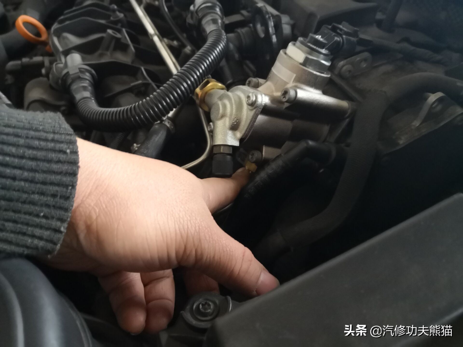 13年奥迪tts多少公里烧机油,奥迪tts急加速故障灯