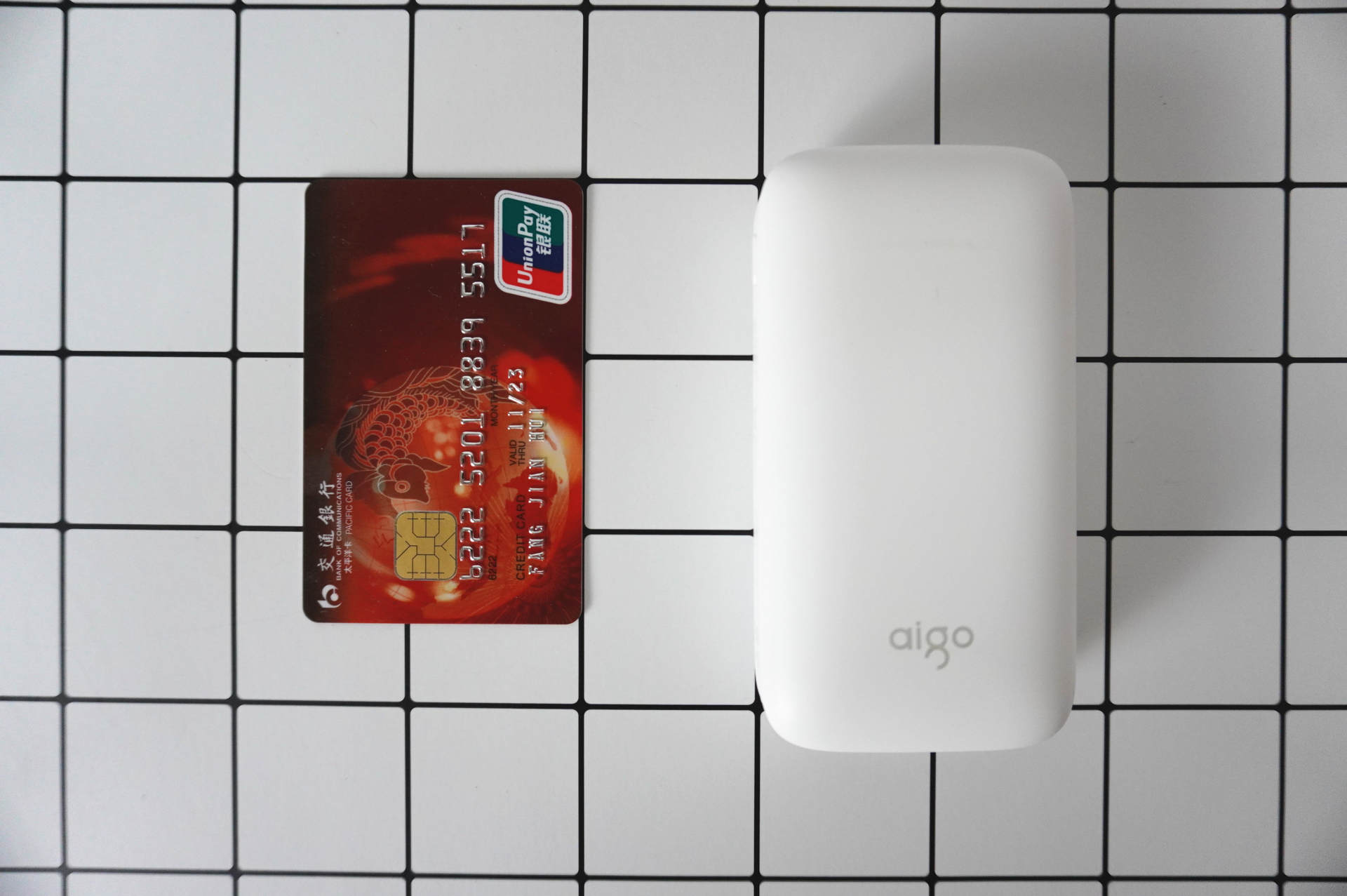 爱国者aigo充电宝不香吗,爱国者aigo充电宝