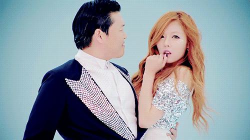 閲戞倡闆呭洖褰掍綘浠繕鍠滄濂瑰悧,閲戞倡闆呮亱鐖卞悗鏋佸害鏀鹃鑷垜