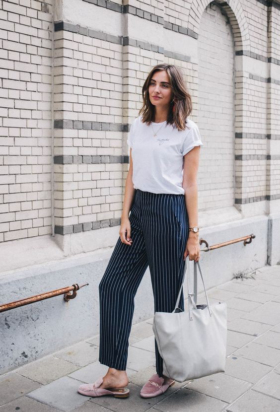 别人穿白T也时髦，为何自己穿像“睡衣”？这些搭配细节很重要