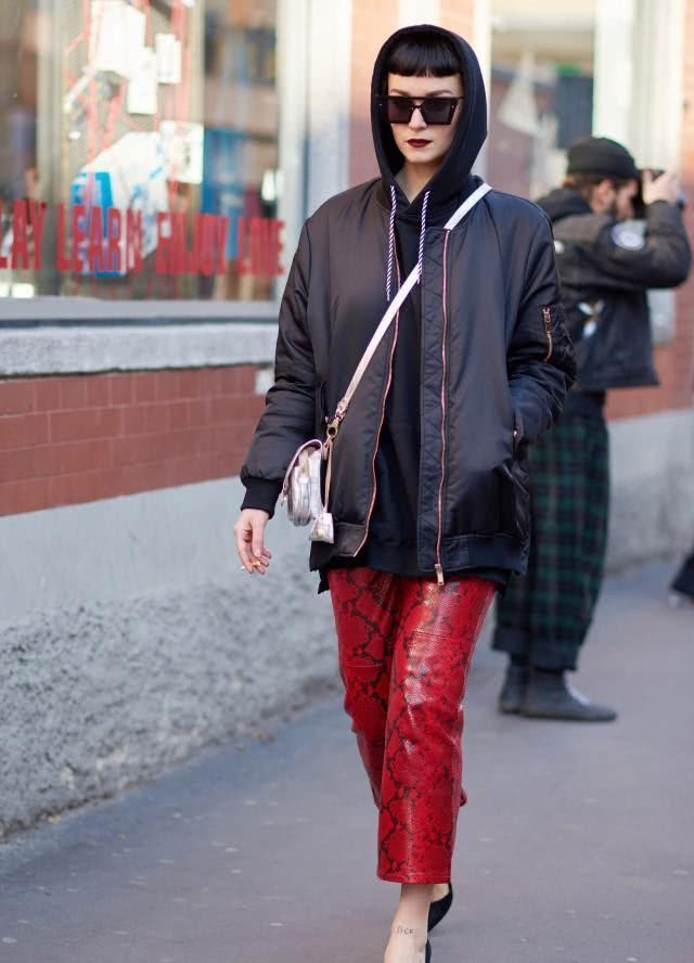 张云龙穿卫衣的照片,张云龙夏季穿搭