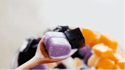 小编探店巴黎贝甜,小编探美食