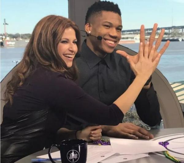 顶级球员触球次数少,顶级篮球球员手感