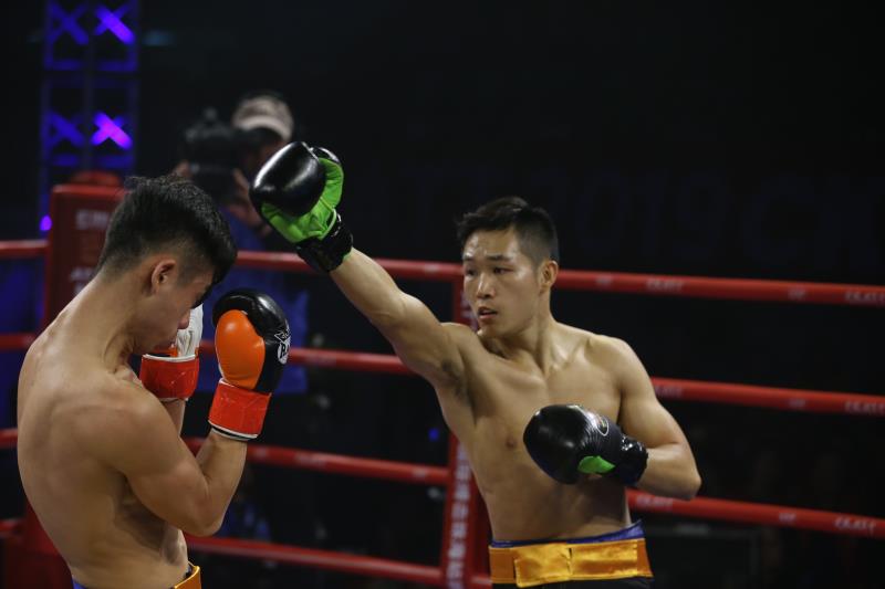 ckf搏击赛敖特根巴特尔,ckf搏击珠海站赛