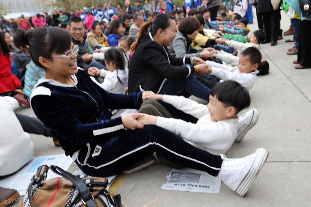 军事亲子运动会活动方案,小班亲子运动会活动方案