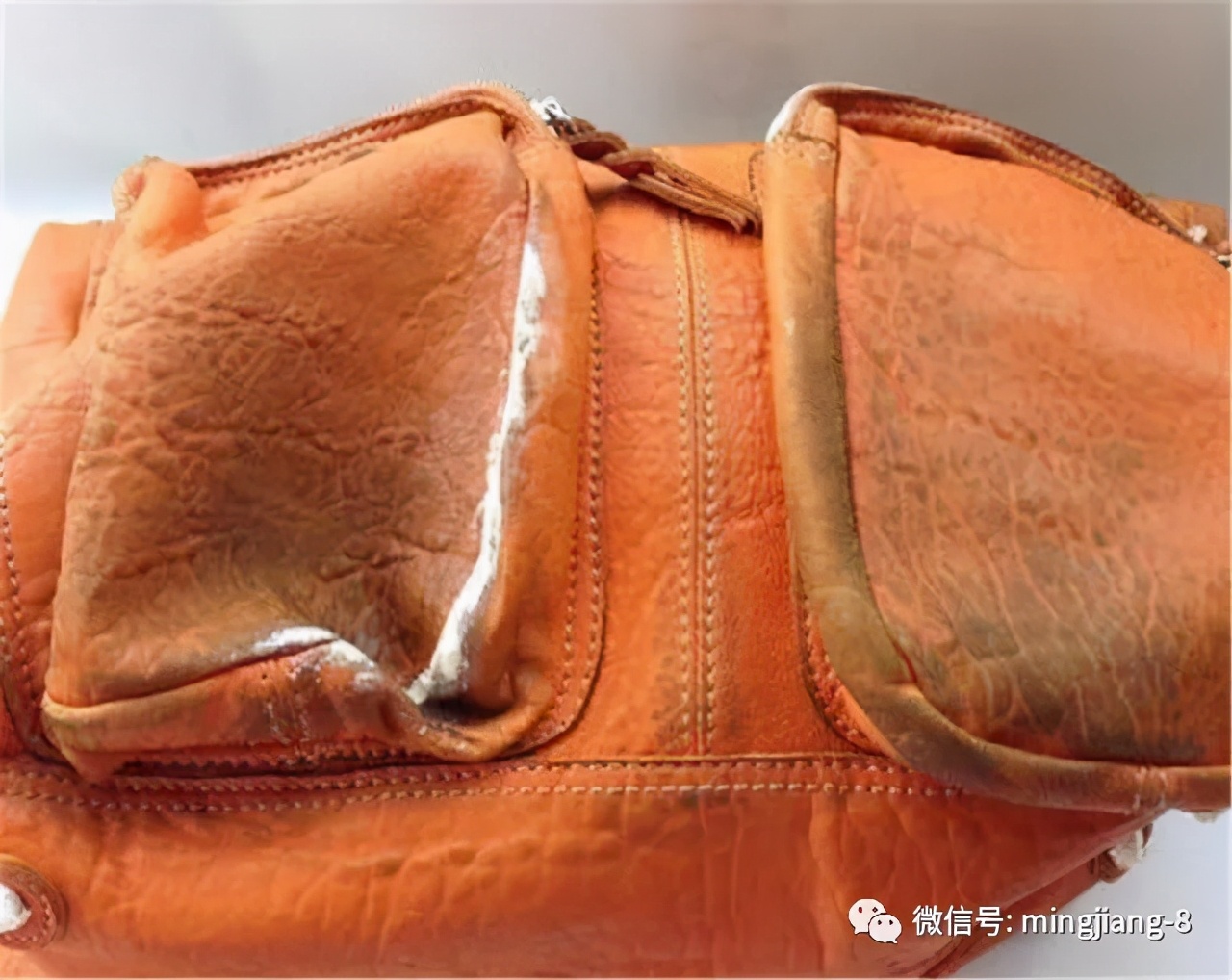 油渍、圆珠笔迹搞到皮革包包上怎么办？