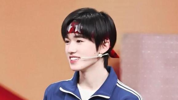 快乐大本营宋亚轩刘耀文去蘑菇屋,宋亚轩刘耀文在快乐大本营完整版