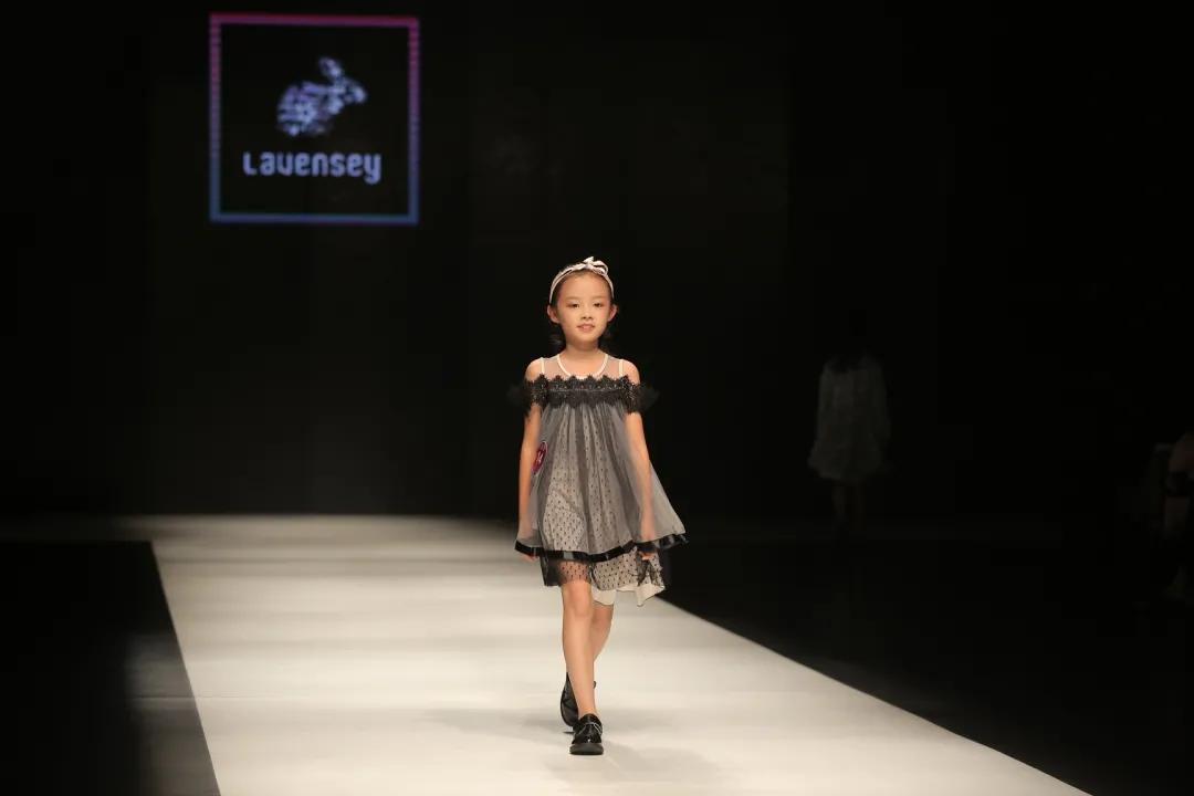 冠军服装城冬季,冠军服装城童装