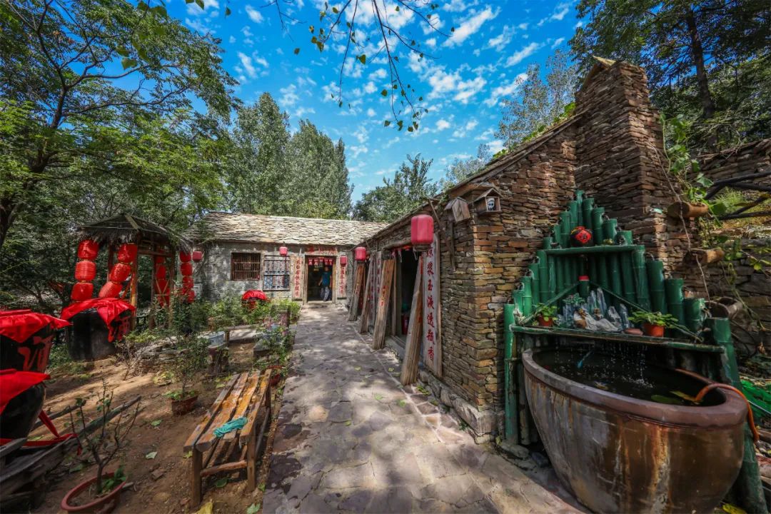 这个真实存在的古村落美如仙境,沂蒙山风景区内的古村落