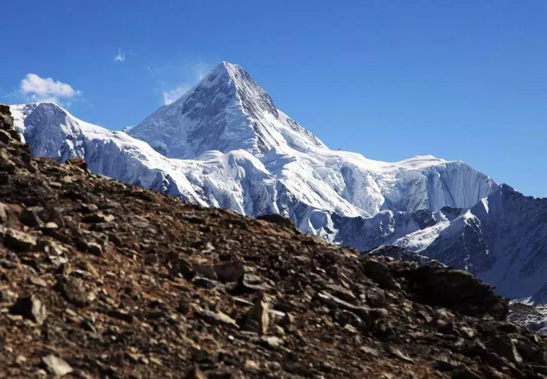 “山王”7556米,那个收集雪山秘境的追峰少年