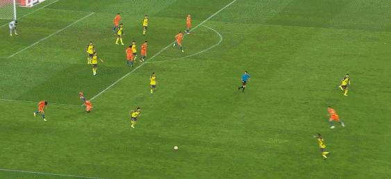 邓涵文和戴琳什么关系,邓涵文对战越南小碎步