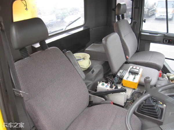 五十铃630轻型卡车,日本五十铃全驱6x6