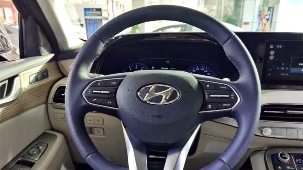 新款现代帕里斯帝预售30.08万起,现代帕里斯帝3.5l自吸