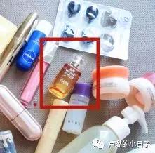 没这10样产品,我根本不敢出门!外出旅行化妆包大公开