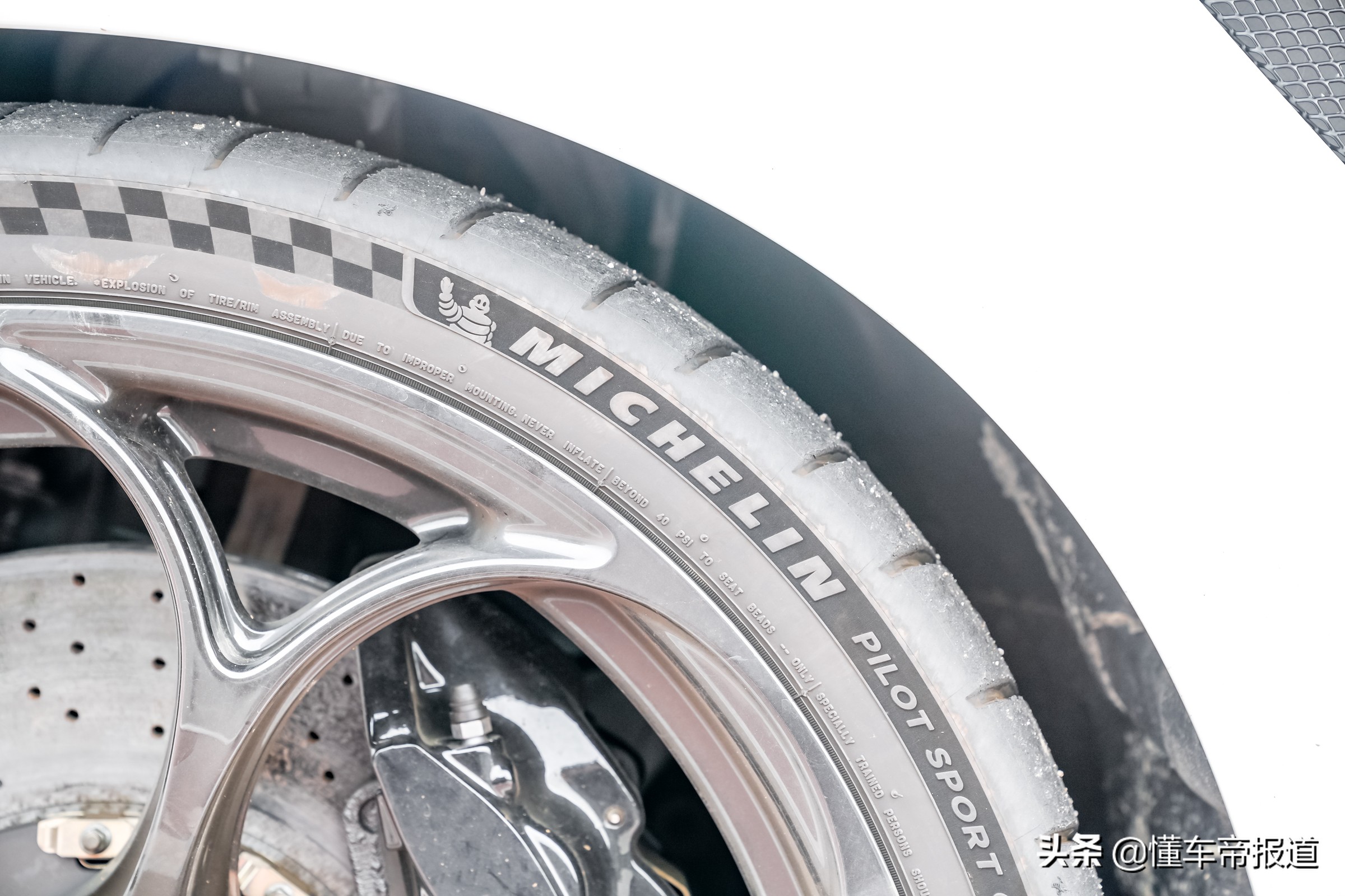 新车阿尔法罗密欧giulia豪华版200p,阿尔法罗密欧giulia车评