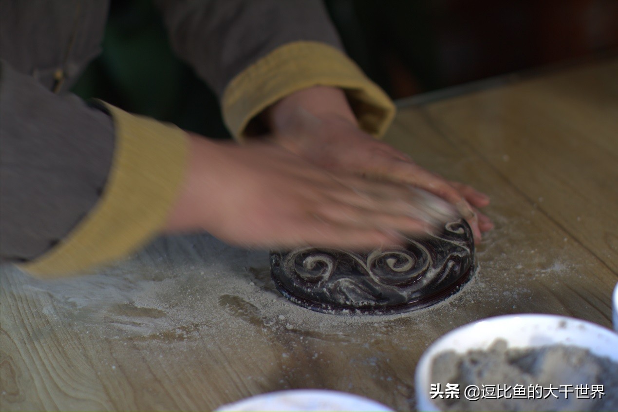 八大传统雕漆,北京雕漆精髹细琢的皇家技艺