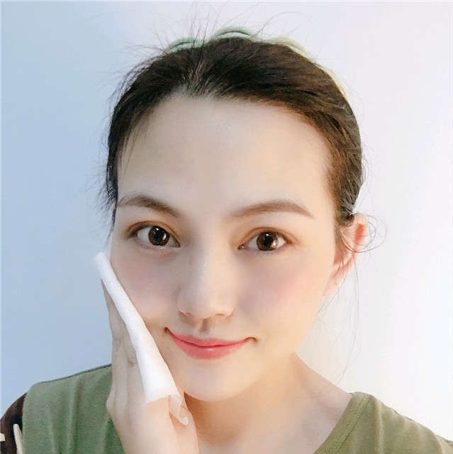 脂肪粒和闭口粉刺有什么区别,闭口和痘痘还有粉刺怎么区分