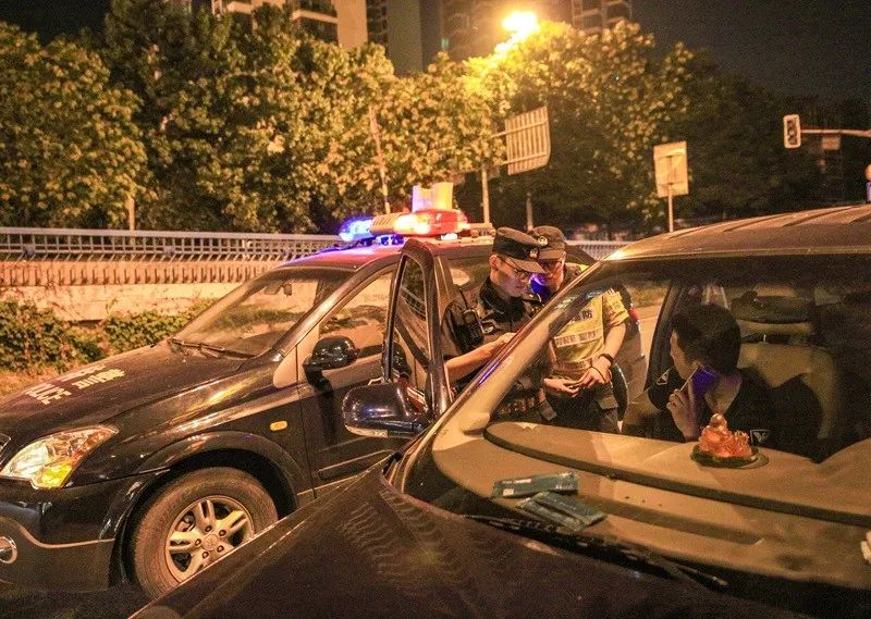 110先进评选｜走近警队中你最“熟悉”的陌生人