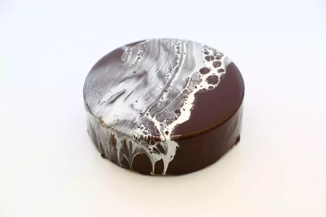 如何开一家港式甜品店赚钱快点呢,2019年开甜品店怎么样