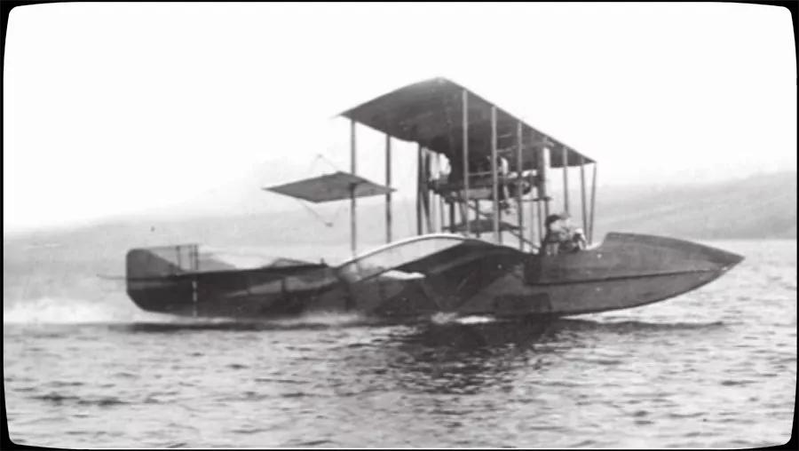 细数那些早期进入美国海军飞机市场的主要制造商，波音不是第一