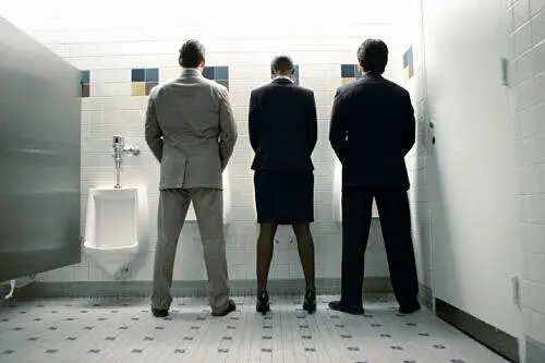 尿蛋白3是多久形成的,尿蛋白是什么原因形成的呀