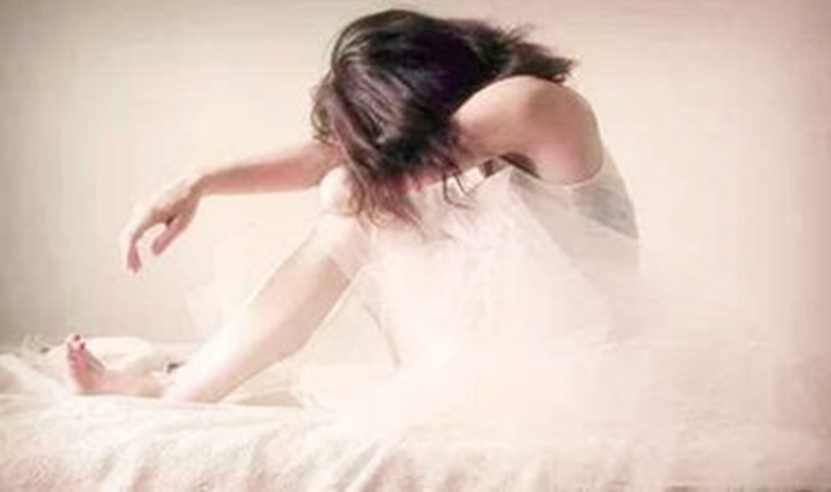 月经时为什么头疼的厉害呢,为什么月经时头疼