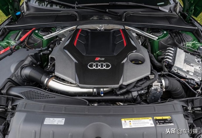 2018奥迪rs5coupe试驾,国内试驾2020款奥迪rs5sportback