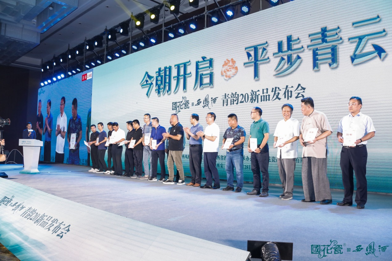 入口柔不辣喉回甘好的酒,入口绵柔不辣红酒