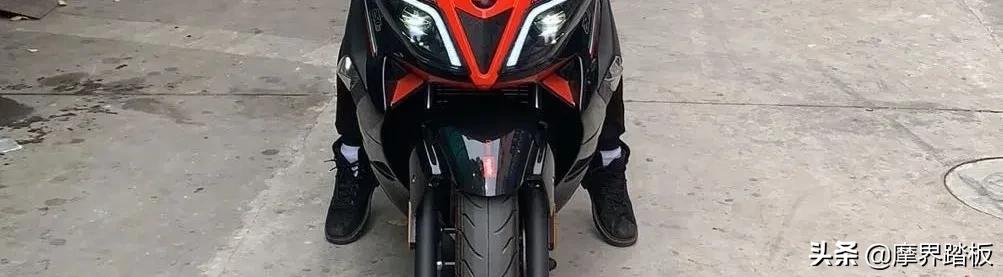 阿普利亚sr250动力差,阿普利亚SR250GT测评