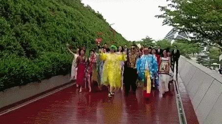 恒大100亿足球场,恒大足球场120亿元