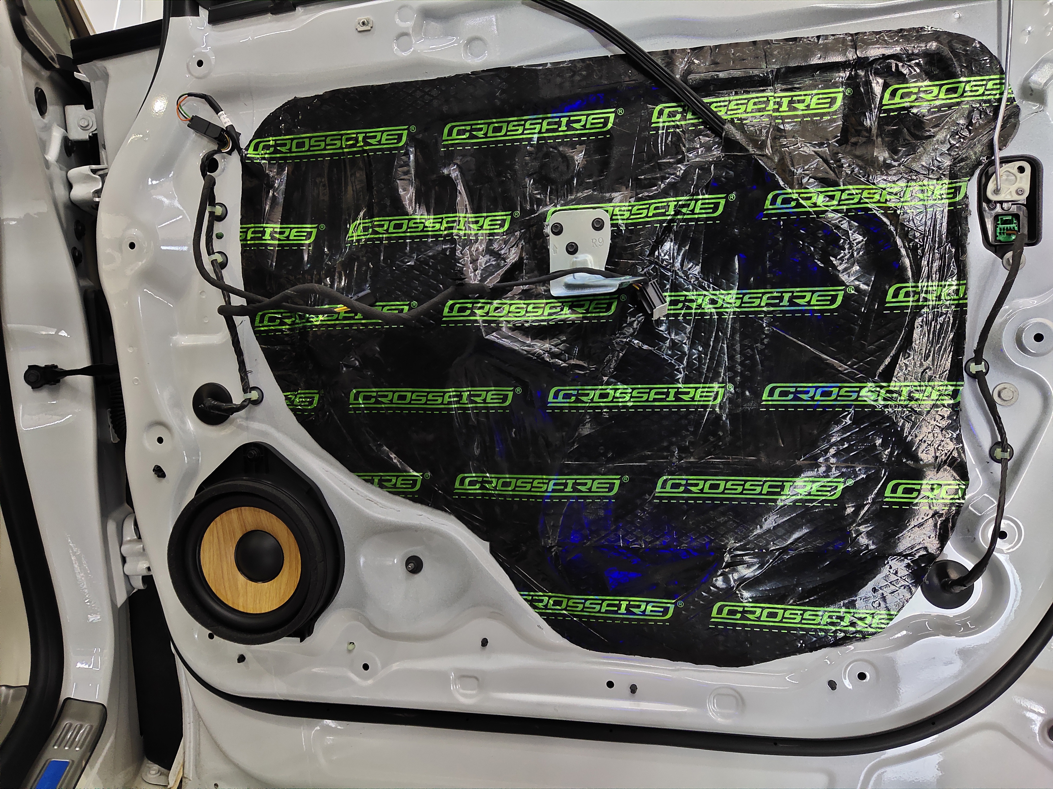 别克gl8音响改装套餐价格表,保定别克gl8改装音响多少钱