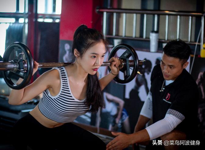 高强度训练肌肉酸痛怎么快速恢复,训练完第二天肌肉酸痛还能练吗