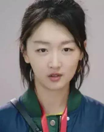 不动刀也能拥有完美五官,欧阳娜娜同款细框眼镜