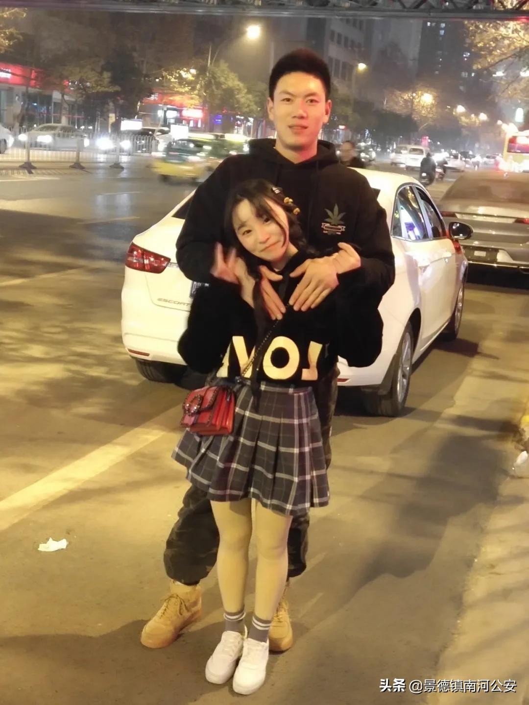 1米8和1米55姐弟恋,军情侣最萌身高差