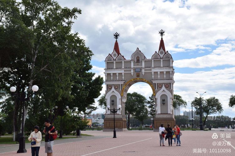 李夏燕:一诺千金中俄女子50年演绎感人故事