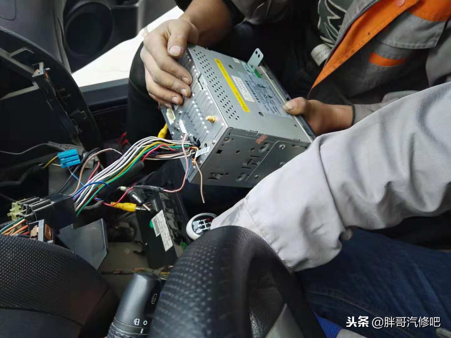 家用音响改装220伏音箱,车载低音炮12v改家用过程