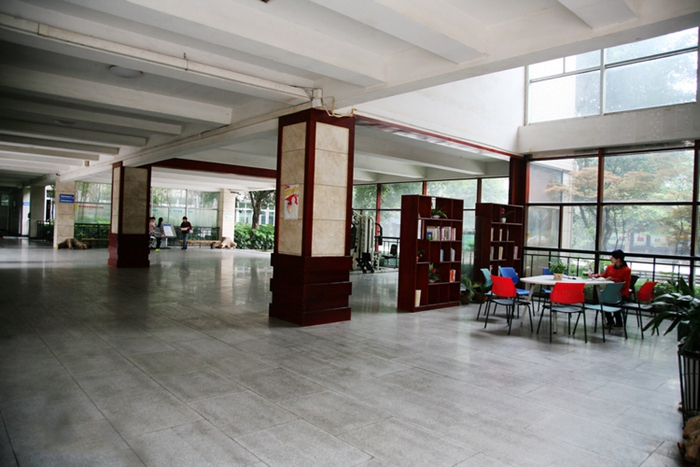 重庆哪所学校环境最好,重庆最美学校