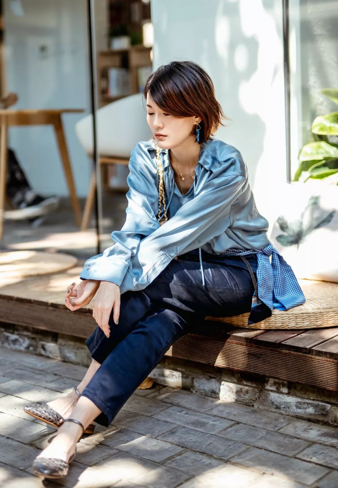 我们普通人应该卖什么比较好一点,现在应该开始买秋装了吗