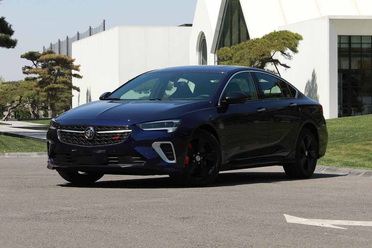 都说美系车油耗高,都说2021款君威油耗高能买吗